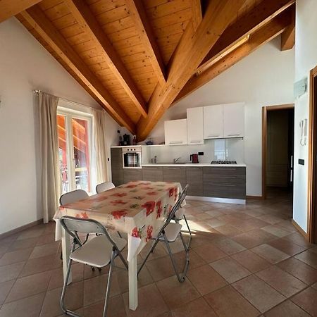 Casa Nella Villa Pianello Del Lario Exteriör bild