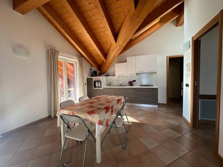 Casa Nella Villa Pianello Del Lario Exteriör bild