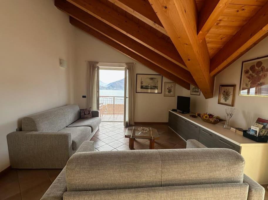 Casa Nella Villa Pianello Del Lario Exteriör bild